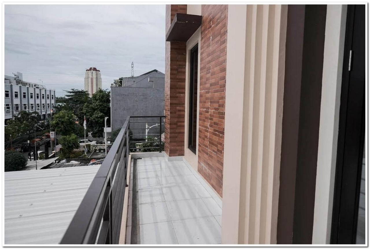 Reddoorz Near Kota Tua 2 Jacarta Exterior foto